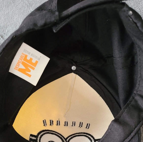 NEW Despicable Me cap - Picture 5 of 5